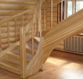 Деревянные лестницы из массива лиственницы